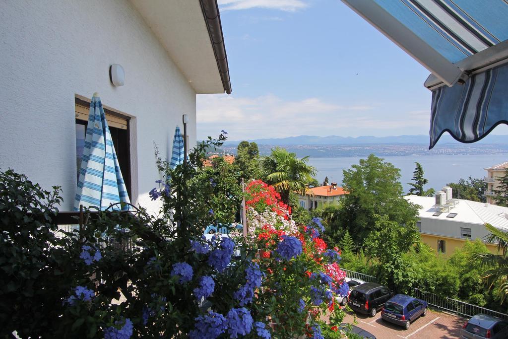 Guesthouse Villa Stanger Ловран Екстериор снимка